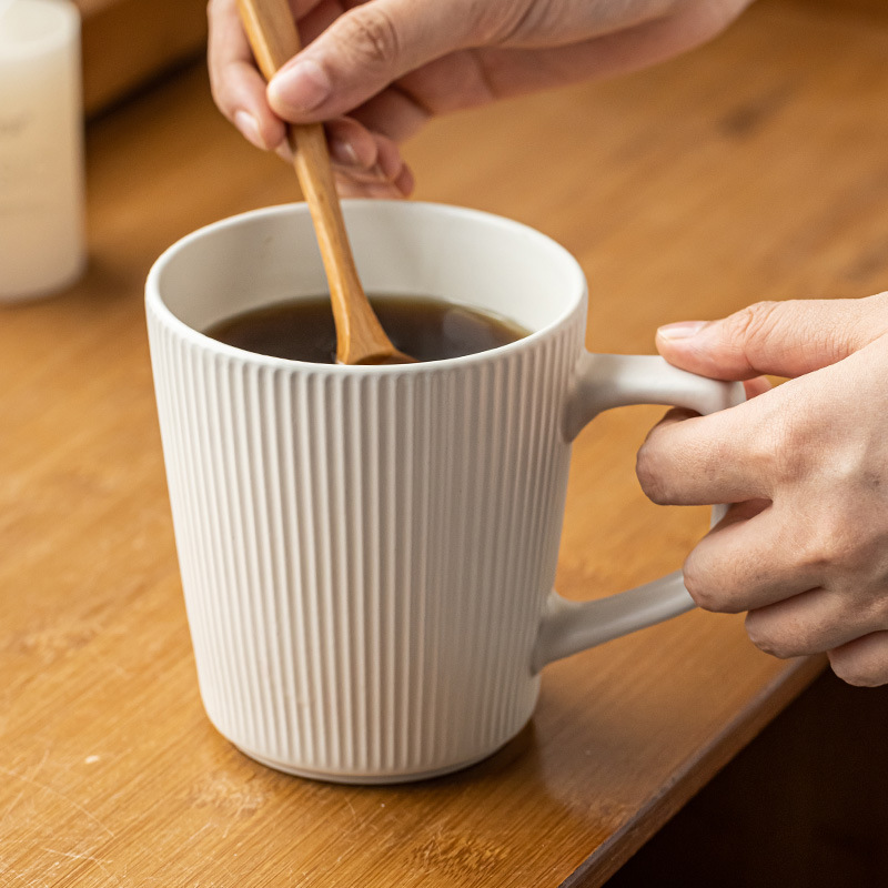 1Pc 500ml Embossed Ceramic Mil - Coffee Equipment Gift 评论和价格